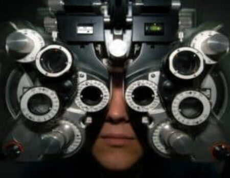 Is it best to see an Optometrist or Ophthalmologist?